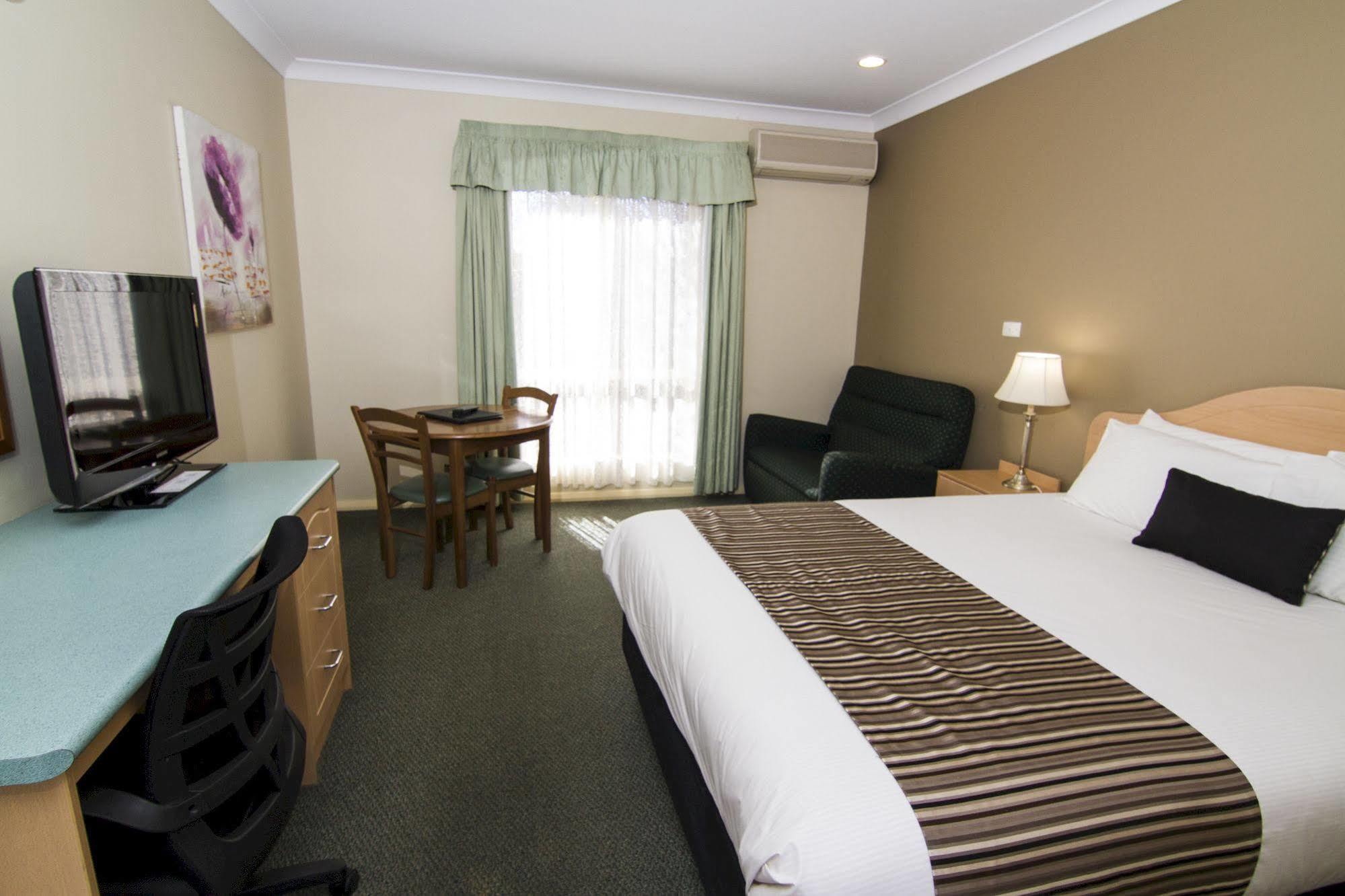 Green Gables Motel ダボ エクステリア 写真